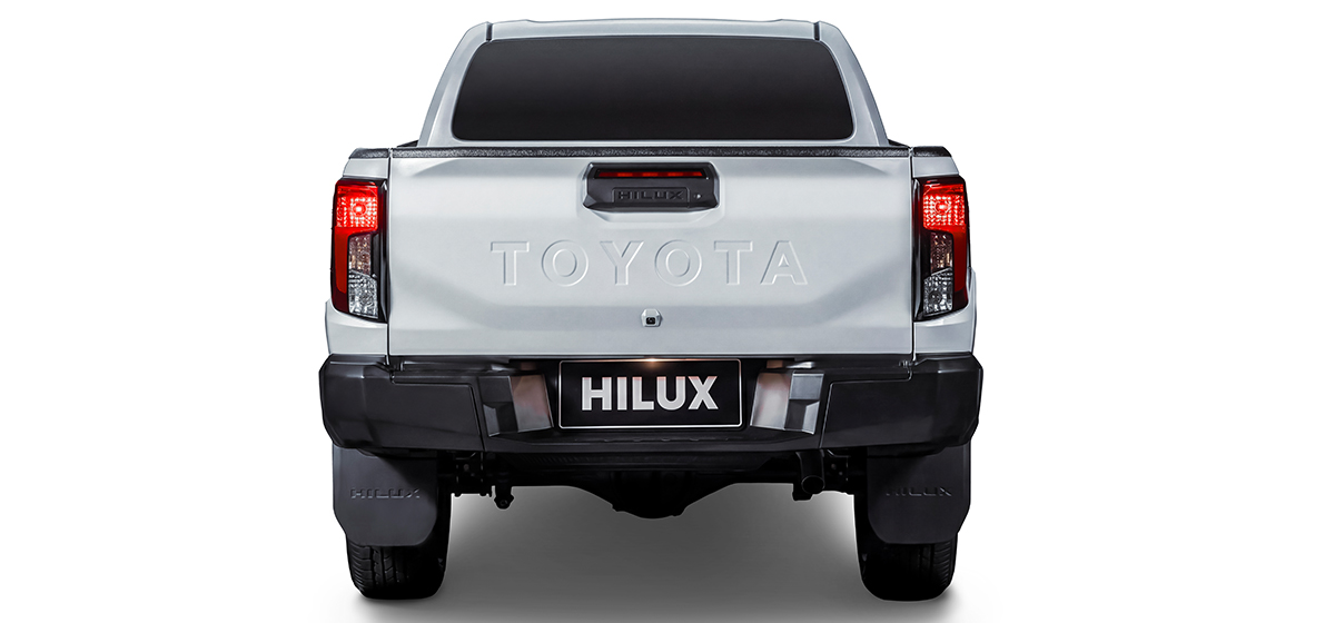 ảnh đuôi xe HILUX STANDARD 2.8 4X2 MT